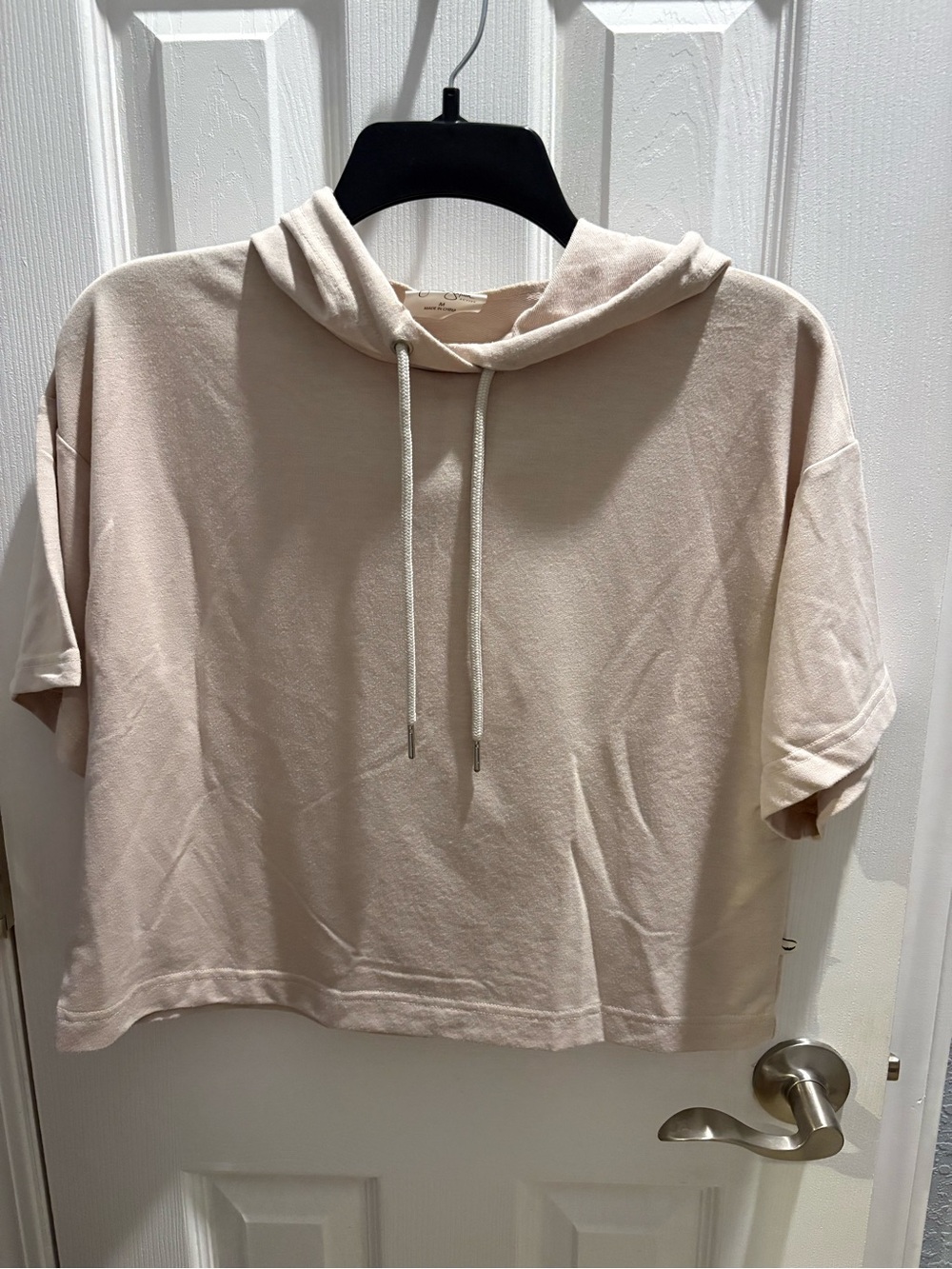 Jessica Simpson Short Sleeve Drawstring Hoodie in Light Beige